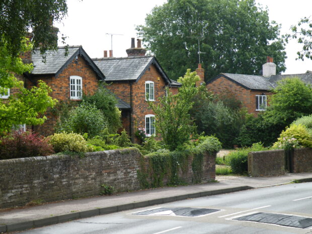 Cottages in Lilley