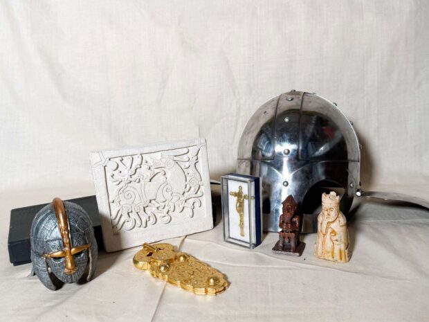 Vikings And Saxons Box 6